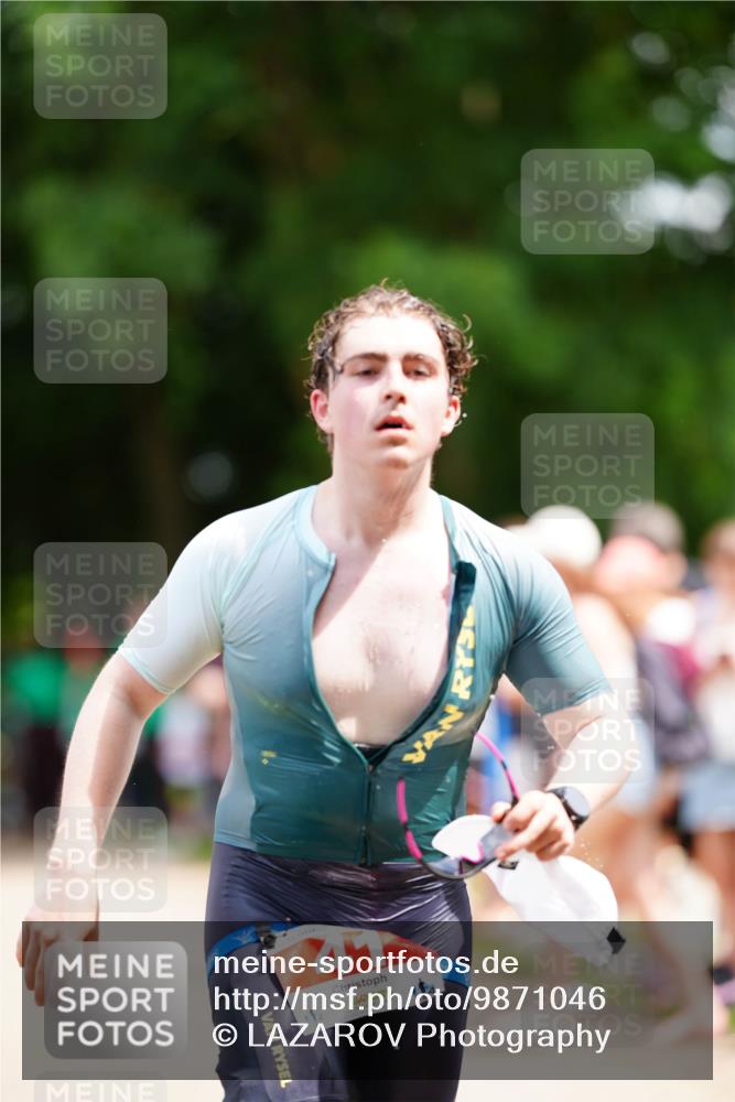 21.06.2026 - 29. Vierlanden-Triathlon LAZAROV Photography http://msf.ph/oto/9871046 21.06.2026 14:00:09 Laufen 417 meine-sportfotos.de