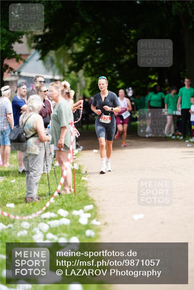 21.06.2026 - 29. Vierlanden-Triathlon LAZAROV Photography http://msf.ph/oto/9871057 21.06.2026 14:00:27 Laufen  meine-sportfotos.de