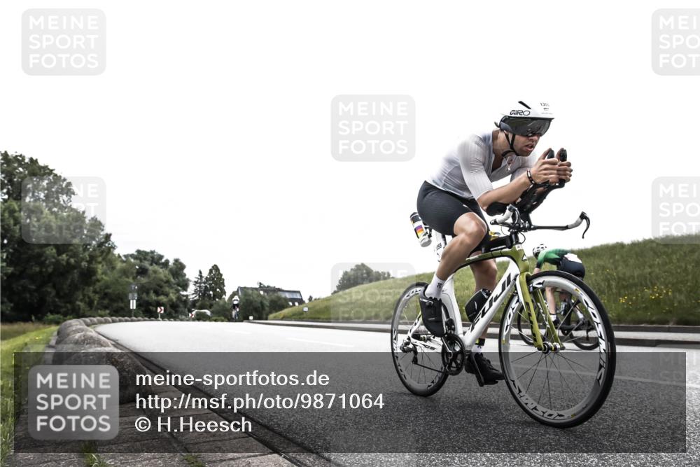 21.06.2026 - 29. Vierlanden-Triathlon H.Heesch http://msf.ph/oto/9871064 21.06.2026 10:34:13 Radfahren 136, 1355 meine-sportfotos.de