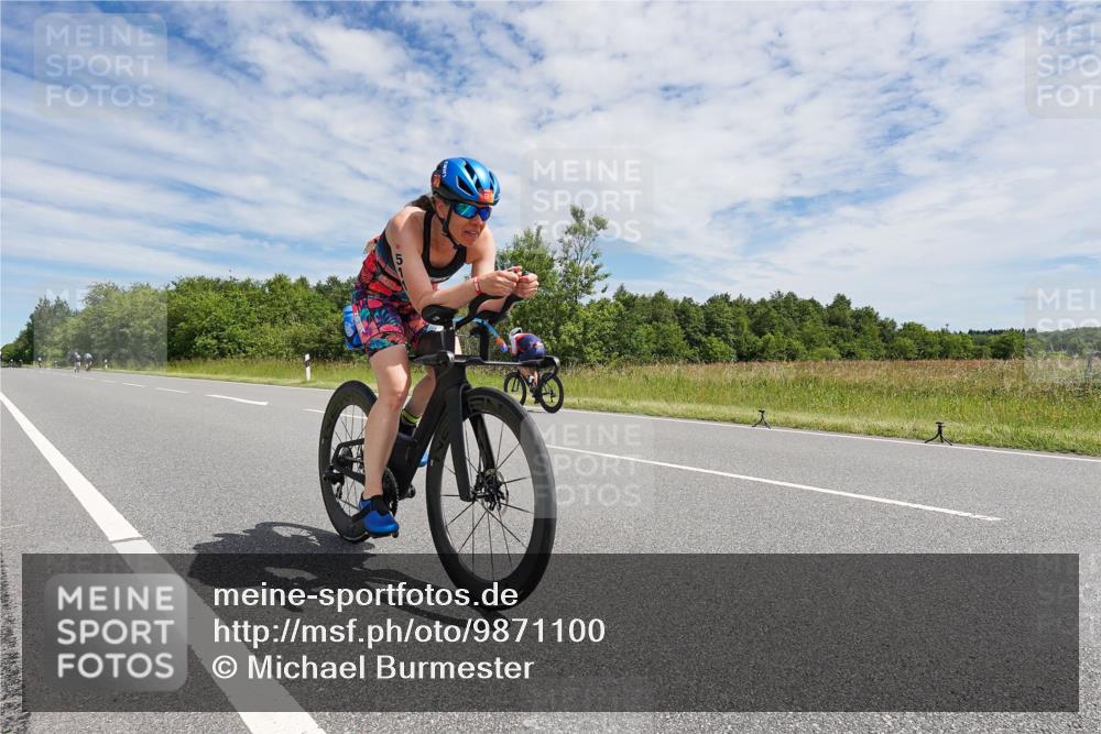 21.06.2026 - Viking Triathlon Michael Burmester http://msf.ph/oto/9871100 21.06.2026 12:16:24 Radfahren 22, 153, 264, 309, 333, 347, 377, 405, 511, 519, 538 meine-sportfotos.de