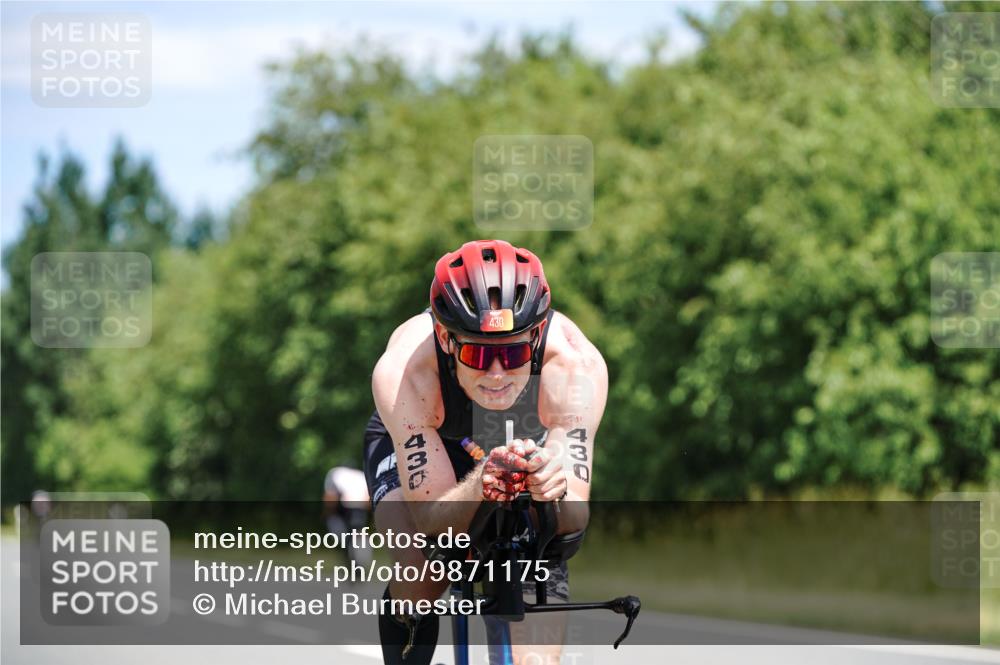 21.06.2026 - Viking Triathlon Michael Burmester http://msf.ph/oto/9871175 21.06.2026 12:39:08 Radfahren 76, 283, 423, 430, 516, 607, 628, 636 meine-sportfotos.de