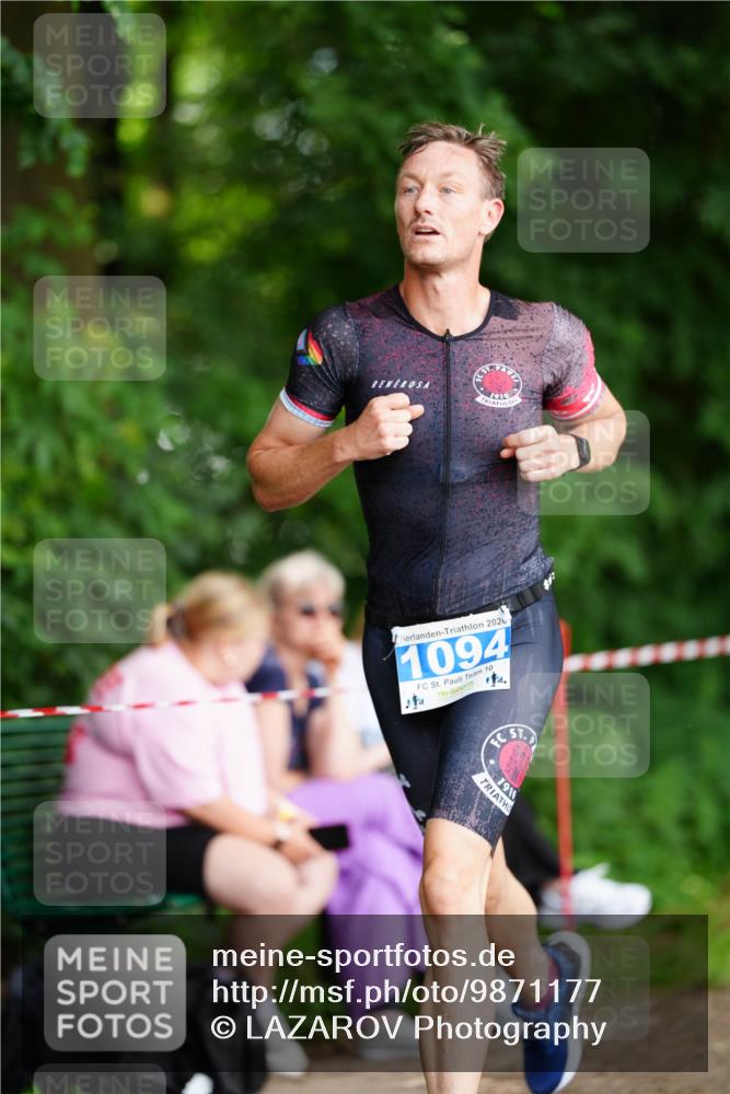 21.06.2026 - 29. Vierlanden-Triathlon LAZAROV Photography http://msf.ph/oto/9871177 21.06.2026 14:01:16 Laufen 919, 202, 1094, 10, 1910 meine-sportfotos.de