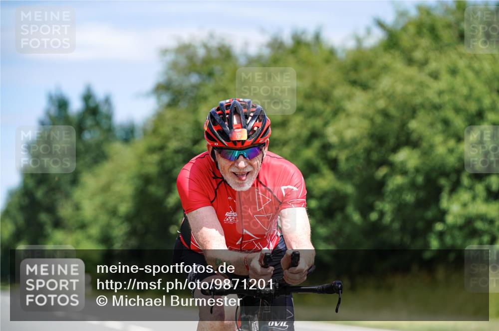 21.06.2026 - Viking Triathlon Michael Burmester http://msf.ph/oto/9871201 21.06.2026 12:39:18 Radfahren 76, 76, 233, 283, 483, 502, 516, 607, 609, 628, 636 meine-sportfotos.de