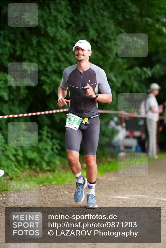 21.06.2026 - 29. Vierlanden-Triathlon LAZAROV Photography http://msf.ph/oto/9871203 21.06.2026 14:01:32 Laufen 632 meine-sportfotos.de