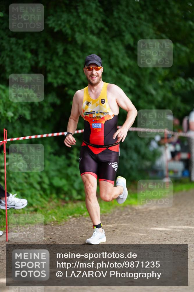 21.06.2026 - 29. Vierlanden-Triathlon LAZAROV Photography http://msf.ph/oto/9871235 21.06.2026 14:02:18 Laufen  meine-sportfotos.de
