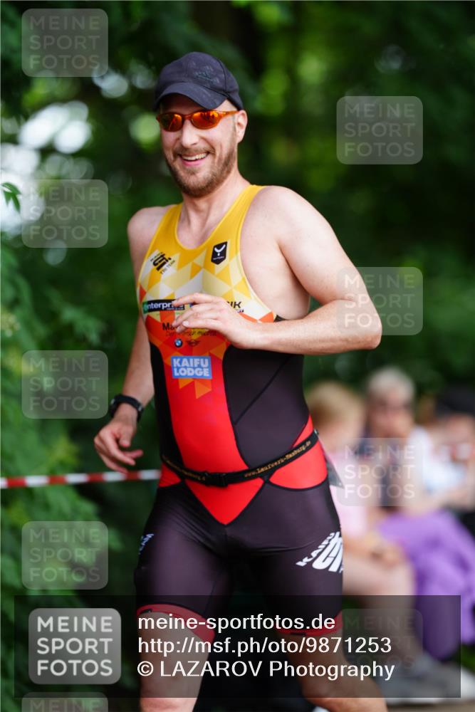 21.06.2026 - 29. Vierlanden-Triathlon LAZAROV Photography http://msf.ph/oto/9871253 21.06.2026 14:02:19 Laufen  meine-sportfotos.de
