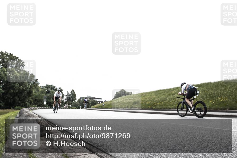 21.06.2026 - 29. Vierlanden-Triathlon H.Heesch http://msf.ph/oto/9871269 21.06.2026 10:35:24 Radfahren 112 meine-sportfotos.de
