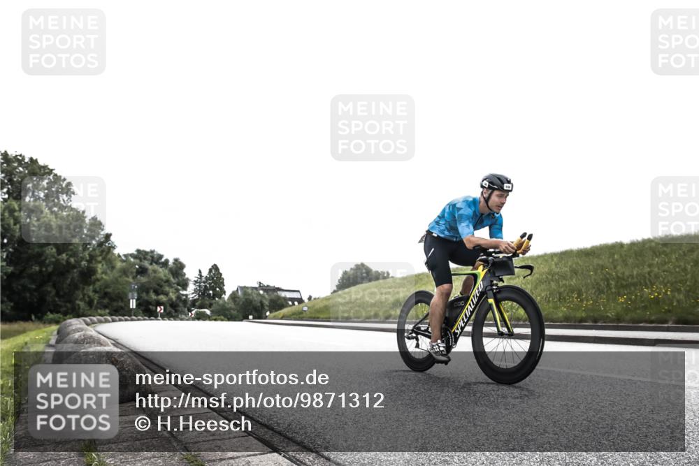 21.06.2026 - 29. Vierlanden-Triathlon H.Heesch http://msf.ph/oto/9871312 21.06.2026 10:35:34 Radfahren 43, 108, 109, 313, 347, 348, 490 meine-sportfotos.de