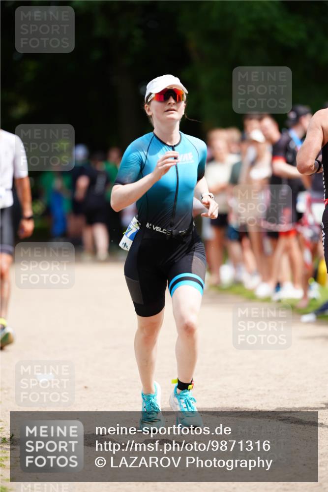 21.06.2026 - 29. Vierlanden-Triathlon LAZAROV Photography http://msf.ph/oto/9871316 21.06.2026 14:02:48 Laufen  meine-sportfotos.de