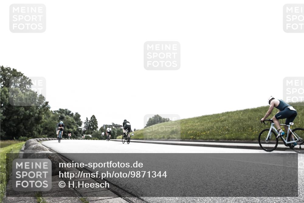 21.06.2026 - 29. Vierlanden-Triathlon H.Heesch http://msf.ph/oto/9871344 21.06.2026 10:35:44 Radfahren 46, 131, 173 meine-sportfotos.de