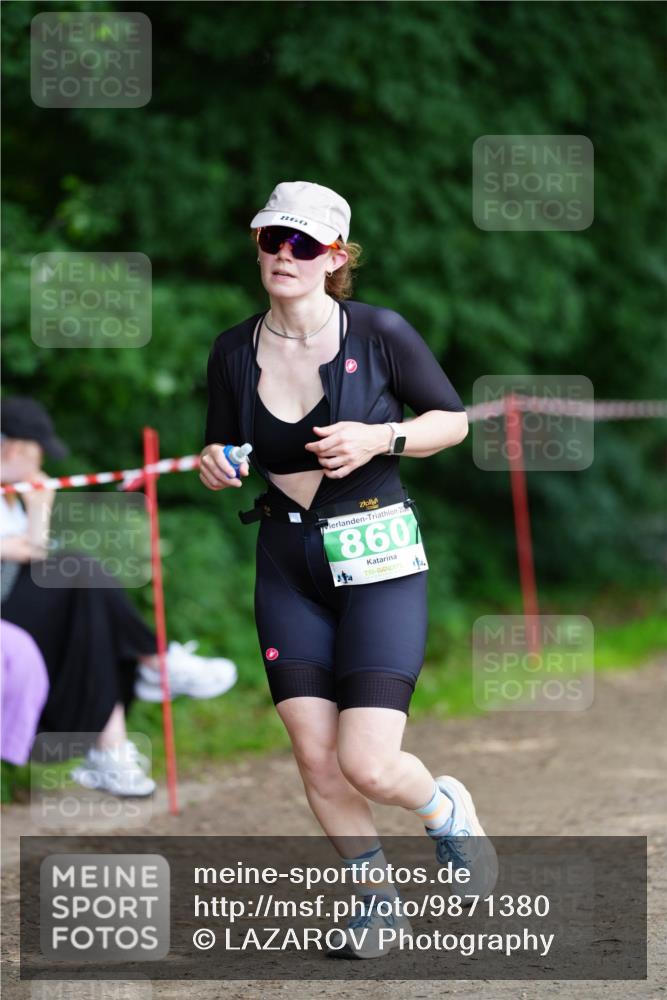 21.06.2026 - 29. Vierlanden-Triathlon LAZAROV Photography http://msf.ph/oto/9871380 21.06.2026 14:03:21 Laufen 860, 20, 860 meine-sportfotos.de