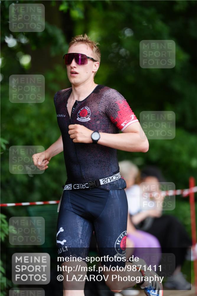 21.06.2026 - 29. Vierlanden-Triathlon LAZAROV Photography http://msf.ph/oto/9871411 21.06.2026 14:03:32 Laufen 1910, 19 meine-sportfotos.de