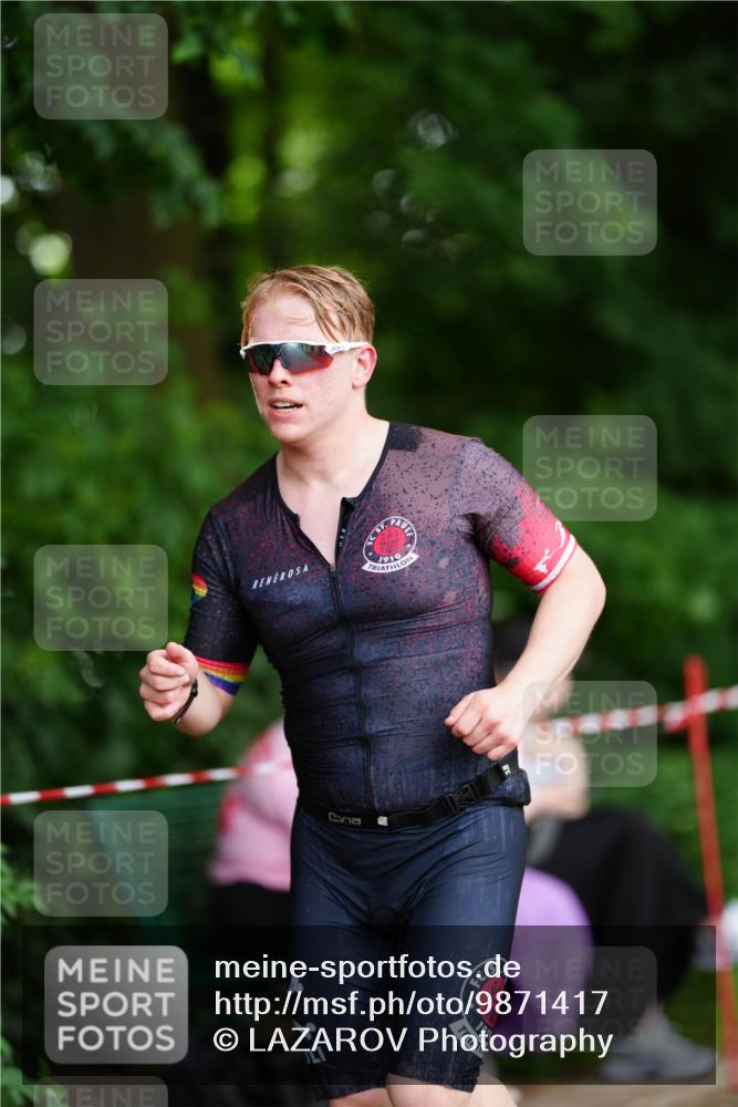 21.06.2026 - 29. Vierlanden-Triathlon LAZAROV Photography http://msf.ph/oto/9871417 21.06.2026 14:03:35 Laufen 1910, 1911 meine-sportfotos.de