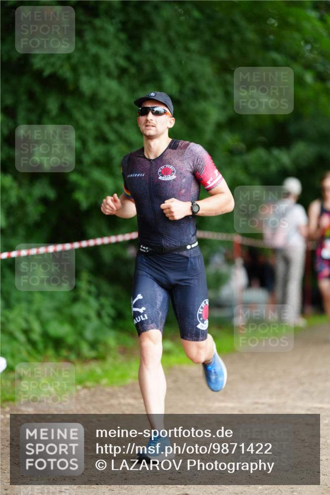 21.06.2026 - 29. Vierlanden-Triathlon LAZAROV Photography http://msf.ph/oto/9871422 21.06.2026 14:03:37 Laufen  meine-sportfotos.de
