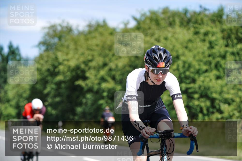 21.06.2026 - Viking Triathlon Michael Burmester http://msf.ph/oto/9871436 21.06.2026 12:40:06 Radfahren 47, 174, 242, 272, 325, 433, 512, 524, 624 meine-sportfotos.de