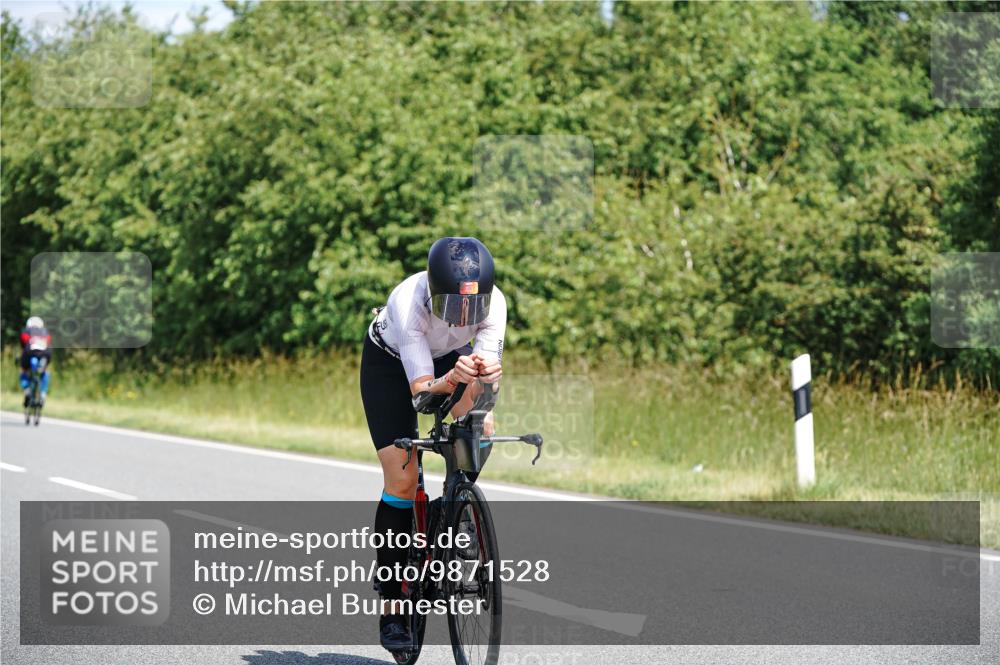 21.06.2026 - Viking Triathlon Michael Burmester http://msf.ph/oto/9871528 21.06.2026 12:40:36 Radfahren 143, 200, 213, 285, 334, 345, 385, 394, 515, 536, 568 meine-sportfotos.de
