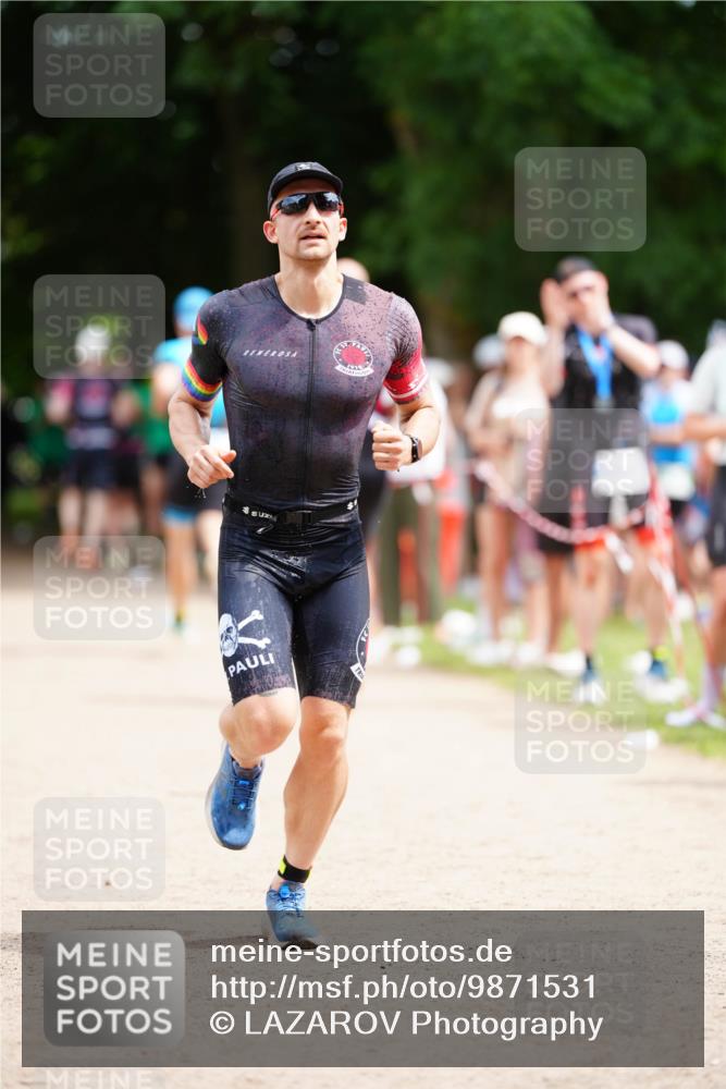 21.06.2026 - 29. Vierlanden-Triathlon LAZAROV Photography http://msf.ph/oto/9871531 21.06.2026 14:04:20 Laufen  meine-sportfotos.de