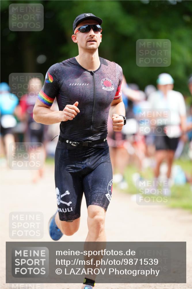 21.06.2026 - 29. Vierlanden-Triathlon LAZAROV Photography http://msf.ph/oto/9871539 21.06.2026 14:04:21 Laufen 1910 meine-sportfotos.de
