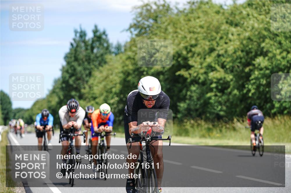 21.06.2026 - Viking Triathlon Michael Burmester http://msf.ph/oto/9871611 21.06.2026 12:40:58 Radfahren 40, 192, 200, 285, 332, 404, 466, 491, 498, 566, 568, 604, 656 meine-sportfotos.de