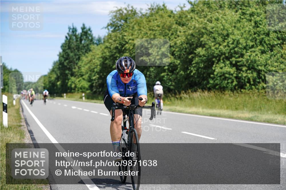 21.06.2026 - Viking Triathlon Michael Burmester http://msf.ph/oto/9871638 21.06.2026 12:41:00 Radfahren 40, 192, 200, 285, 332, 404, 466, 491, 498, 566, 568, 604, 656 meine-sportfotos.de