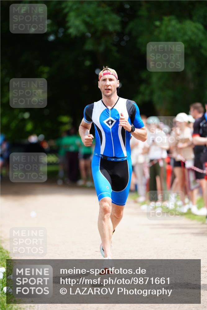 21.06.2026 - 29. Vierlanden-Triathlon LAZAROV Photography http://msf.ph/oto/9871661 21.06.2026 14:05:28 Laufen  meine-sportfotos.de