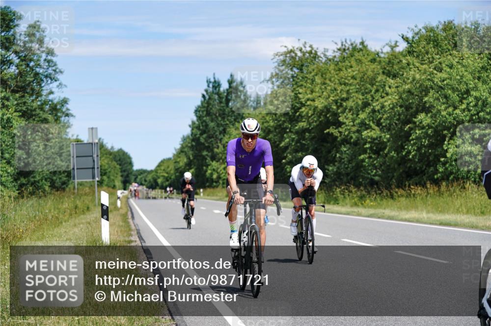 21.06.2026 - Viking Triathlon Michael Burmester http://msf.ph/oto/9871721 21.06.2026 12:41:23 Radfahren 43, 82, 117, 147, 183, 192, 321, 369, 391, 425, 469, 491, 491, 650 meine-sportfotos.de