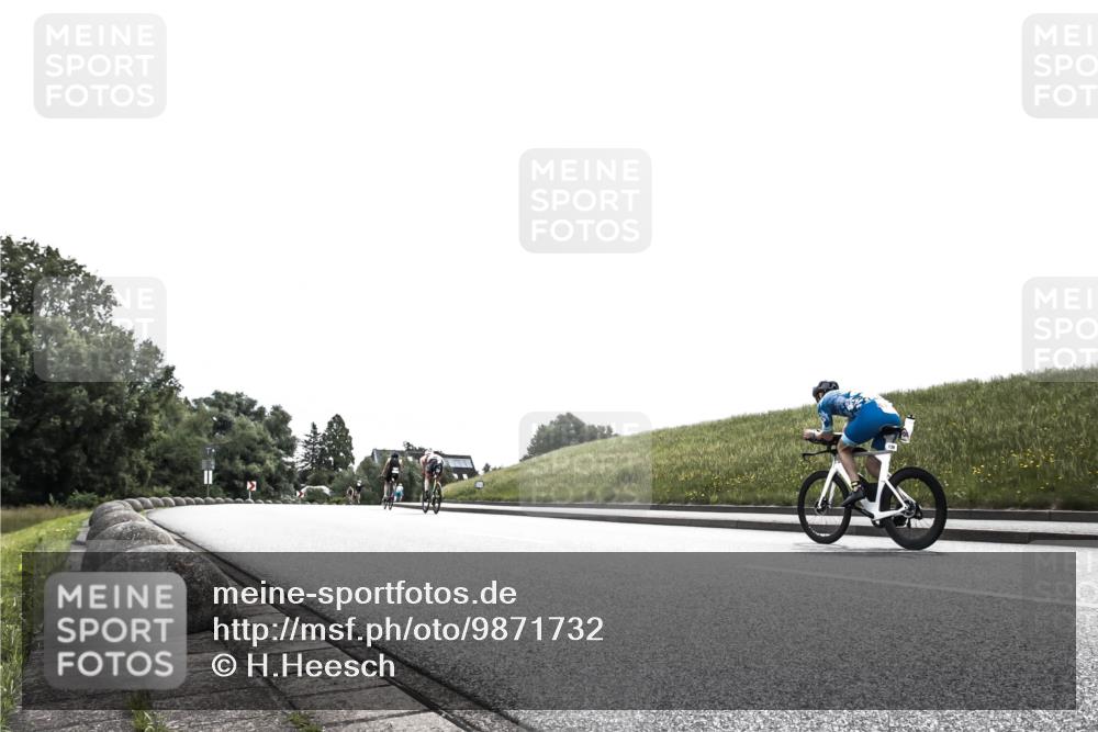 21.06.2026 - 29. Vierlanden-Triathlon H.Heesch http://msf.ph/oto/9871732 21.06.2026 10:38:39 Radfahren  meine-sportfotos.de