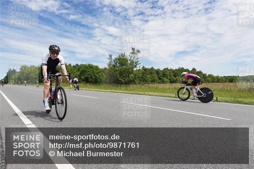 21.06.2026 - Viking Triathlon Michael Burmester http://msf.ph/oto/9871761 21.06.2026 12:22:23 Radfahren 94, 132, 192, 262, 318, 369, 523, 548, 606, 644 meine-sportfotos.de