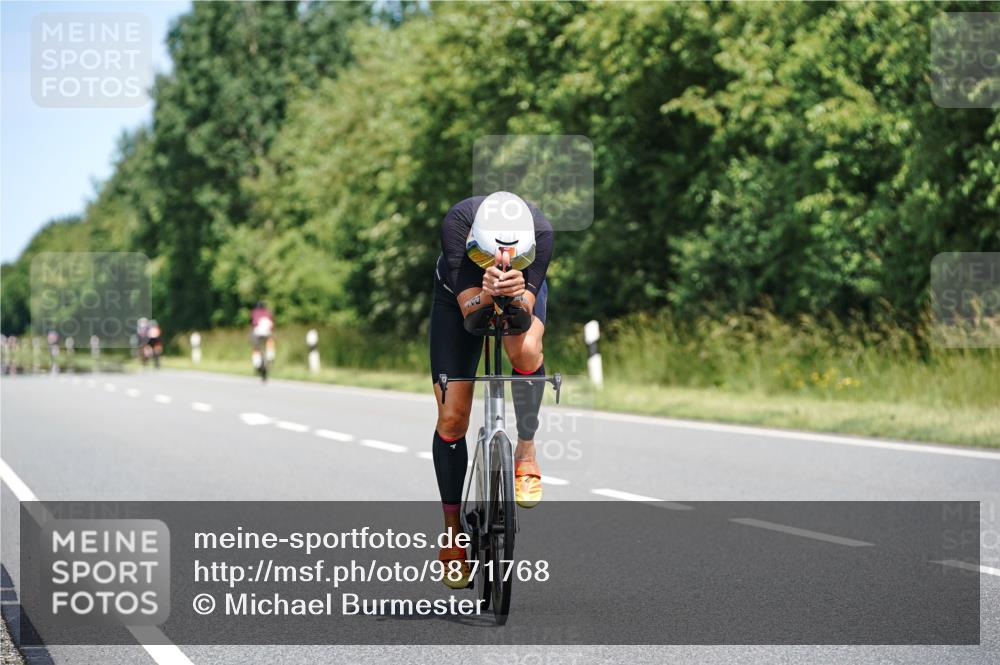 21.06.2026 - Viking Triathlon Michael Burmester http://msf.ph/oto/9871768 21.06.2026 12:41:46 Radfahren 291, 369, 440, 523, 650 meine-sportfotos.de