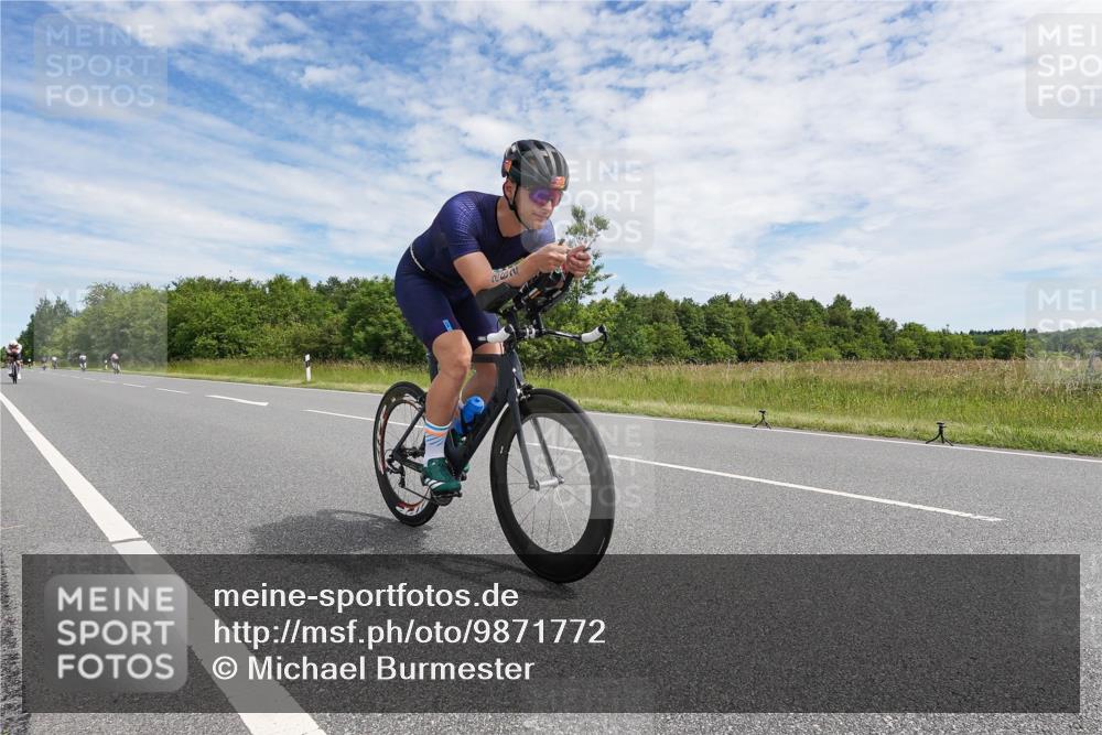 21.06.2026 - Viking Triathlon Michael Burmester http://msf.ph/oto/9871772 21.06.2026 12:22:28 Radfahren 94, 132, 142, 192, 262, 279, 318, 369, 442, 523, 548, 606, 644 meine-sportfotos.de