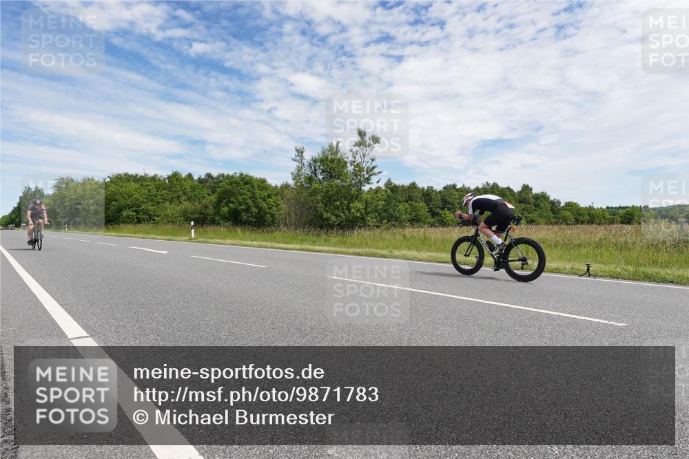 21.06.2026 - Viking Triathlon Michael Burmester http://msf.ph/oto/9871783 21.06.2026 12:22:33 Radfahren 94, 132, 134, 142, 192, 262, 279, 329, 442, 523, 548, 577, 644 meine-sportfotos.de