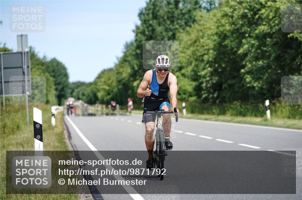 21.06.2026 - Viking Triathlon Michael Burmester http://msf.ph/oto/9871792 21.06.2026 12:41:55 Radfahren 291, 291, 398, 417, 440, 523 meine-sportfotos.de