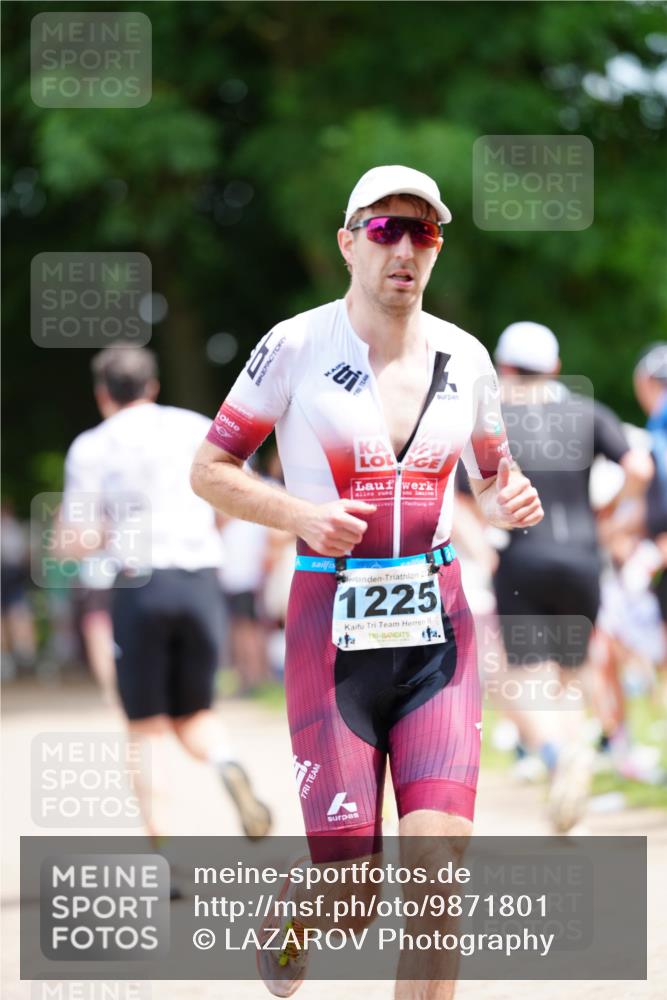 21.06.2026 - 29. Vierlanden-Triathlon LAZAROV Photography http://msf.ph/oto/9871801 21.06.2026 14:06:31 Laufen 22, 1225 meine-sportfotos.de