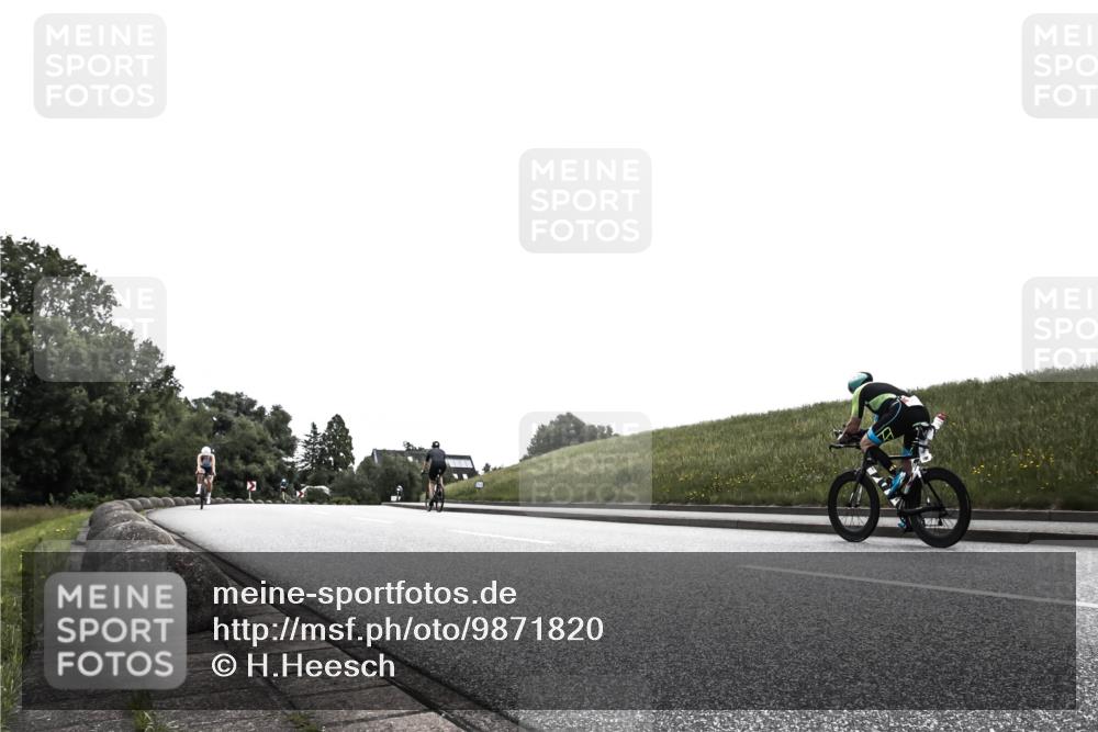 21.06.2026 - 29. Vierlanden-Triathlon H.Heesch http://msf.ph/oto/9871820 21.06.2026 10:40:58 Radfahren 39, 231, 301 meine-sportfotos.de