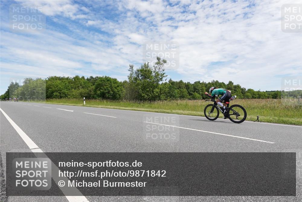 21.06.2026 - Viking Triathlon Michael Burmester http://msf.ph/oto/9871842 21.06.2026 12:22:56 Radfahren 158, 258, 364, 436, 577, 602, 630 meine-sportfotos.de