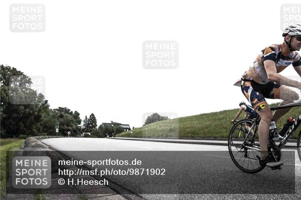 21.06.2026 - 29. Vierlanden-Triathlon H.Heesch http://msf.ph/oto/9871902 21.06.2026 10:42:27 Radfahren 5, 147, 449 meine-sportfotos.de
