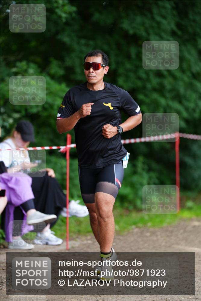 21.06.2026 - 29. Vierlanden-Triathlon LAZAROV Photography http://msf.ph/oto/9871923 21.06.2026 14:07:23 Laufen  meine-sportfotos.de