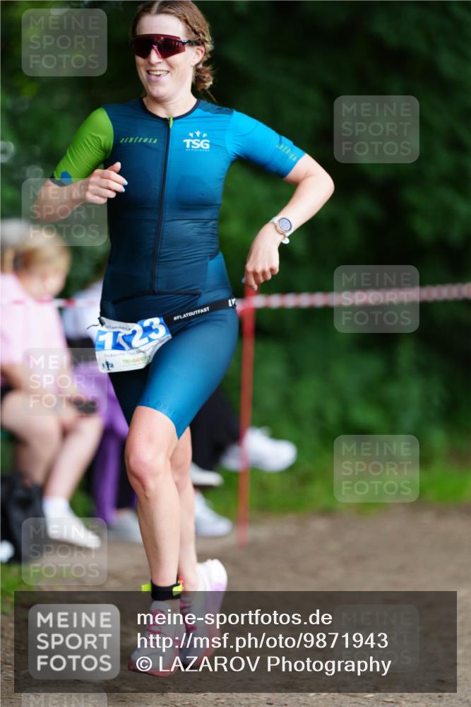 21.06.2026 - 29. Vierlanden-Triathlon LAZAROV Photography http://msf.ph/oto/9871943 21.06.2026 14:07:28 Laufen 723 meine-sportfotos.de
