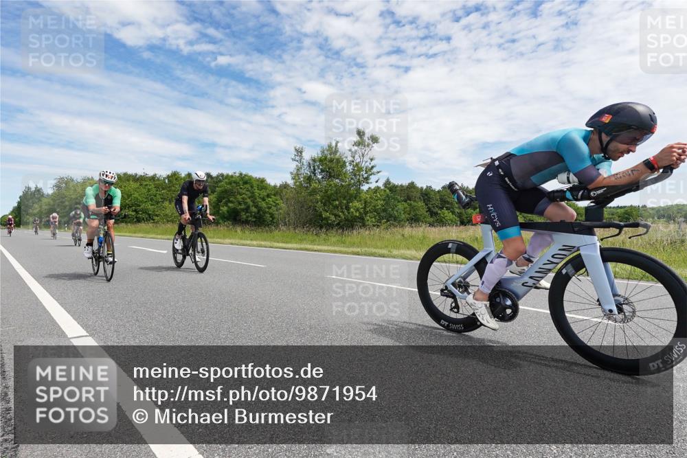 21.06.2026 - Viking Triathlon Michael Burmester http://msf.ph/oto/9871954 21.06.2026 12:23:52 Radfahren 8, 46, 62, 65, 103, 119, 222, 256, 280, 357, 368, 527, 530, 563, 569, 605, 654 meine-sportfotos.de