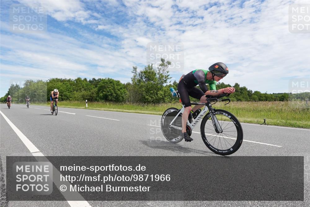 21.06.2026 - Viking Triathlon Michael Burmester http://msf.ph/oto/9871966 21.06.2026 12:23:54 Radfahren 8, 46, 62, 65, 119, 222, 256, 280, 353, 357, 368, 527, 530, 563, 569, 605 meine-sportfotos.de