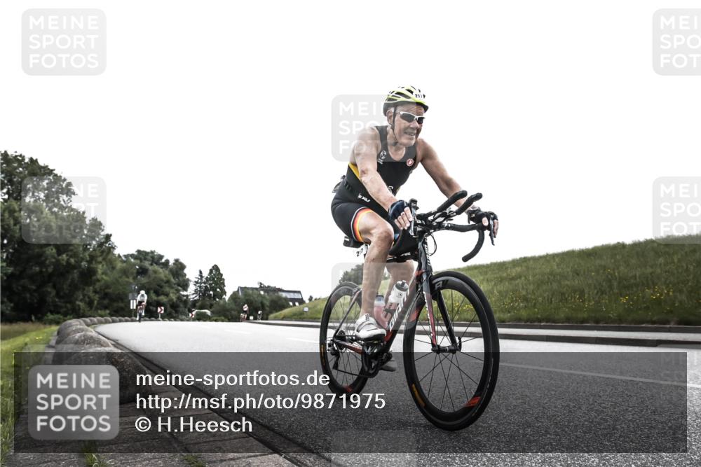 21.06.2026 - 29. Vierlanden-Triathlon H.Heesch http://msf.ph/oto/9871975 21.06.2026 10:42:51 Radfahren 91, 217, 266, 338 meine-sportfotos.de