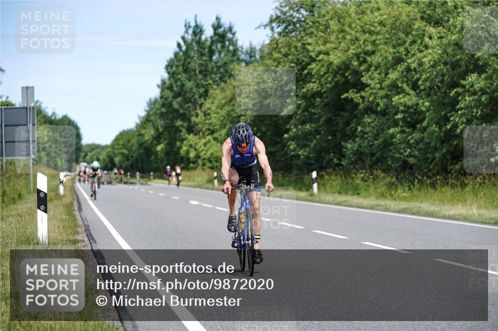 21.06.2026 - Viking Triathlon Michael Burmester http://msf.ph/oto/9872020 21.06.2026 12:42:50 Radfahren 134, 158, 160, 160, 222, 318, 346 meine-sportfotos.de