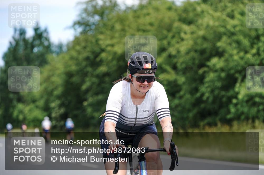 21.06.2026 - Viking Triathlon Michael Burmester http://msf.ph/oto/9872063 21.06.2026 12:43:11 Radfahren 160, 223, 243, 243, 346, 429, 434, 472, 602, 654, 670 meine-sportfotos.de