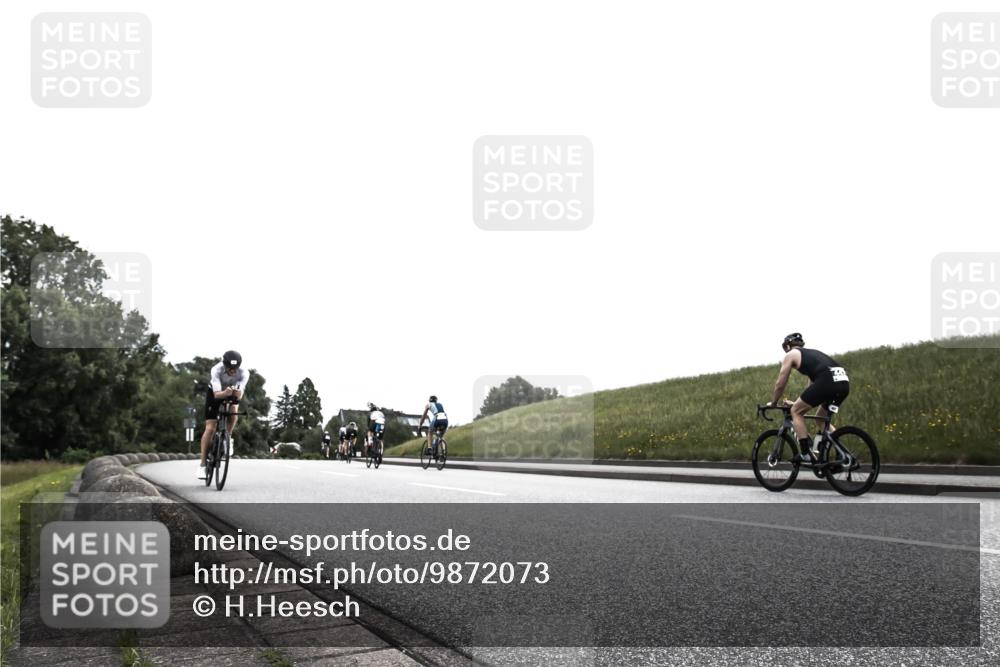 21.06.2026 - 29. Vierlanden-Triathlon H.Heesch http://msf.ph/oto/9872073 21.06.2026 10:43:27 Radfahren 130, 156, 187 meine-sportfotos.de