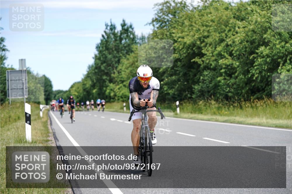 21.06.2026 - Viking Triathlon Michael Burmester http://msf.ph/oto/9872167 21.06.2026 12:43:38 Radfahren 30, 41, 51, 86, 202, 225, 234, 258, 279, 343, 374, 388, 429, 508, 509, 563, 605, 645, 668, 670 meine-sportfotos.de