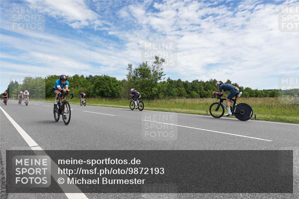 21.06.2026 - Viking Triathlon Michael Burmester http://msf.ph/oto/9872193 21.06.2026 12:25:55 Radfahren 139, 267, 276, 310, 509, 531, 635, 646, 665, 666 meine-sportfotos.de