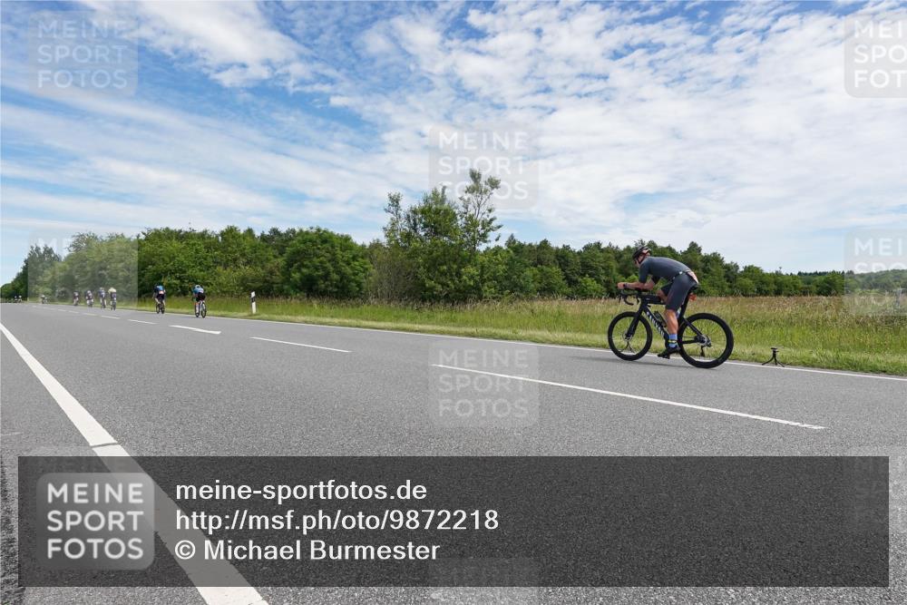 21.06.2026 - Viking Triathlon Michael Burmester http://msf.ph/oto/9872218 21.06.2026 12:25:59 Radfahren 139, 267, 276, 310, 509, 531, 635, 665, 666 meine-sportfotos.de