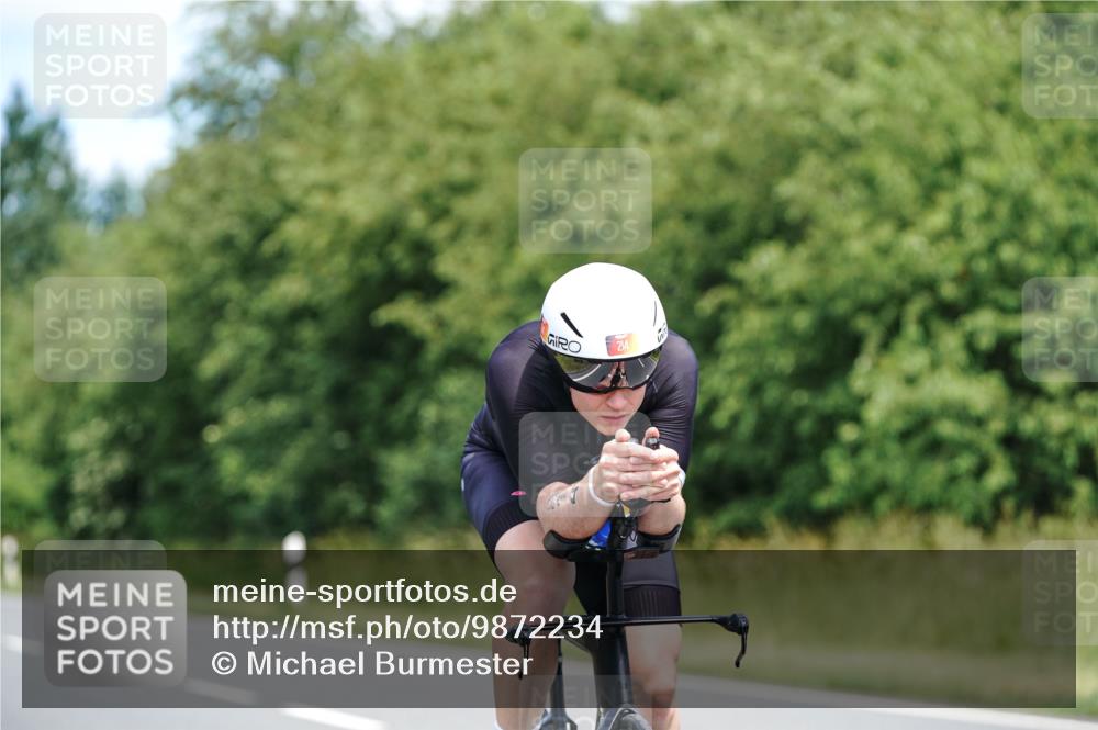 21.06.2026 - Viking Triathlon Michael Burmester http://msf.ph/oto/9872234 21.06.2026 12:43:48 Radfahren 30, 51, 225, 225, 234, 258, 279, 343, 372, 374, 388, 465, 508, 509, 563, 576, 605, 645 meine-sportfotos.de