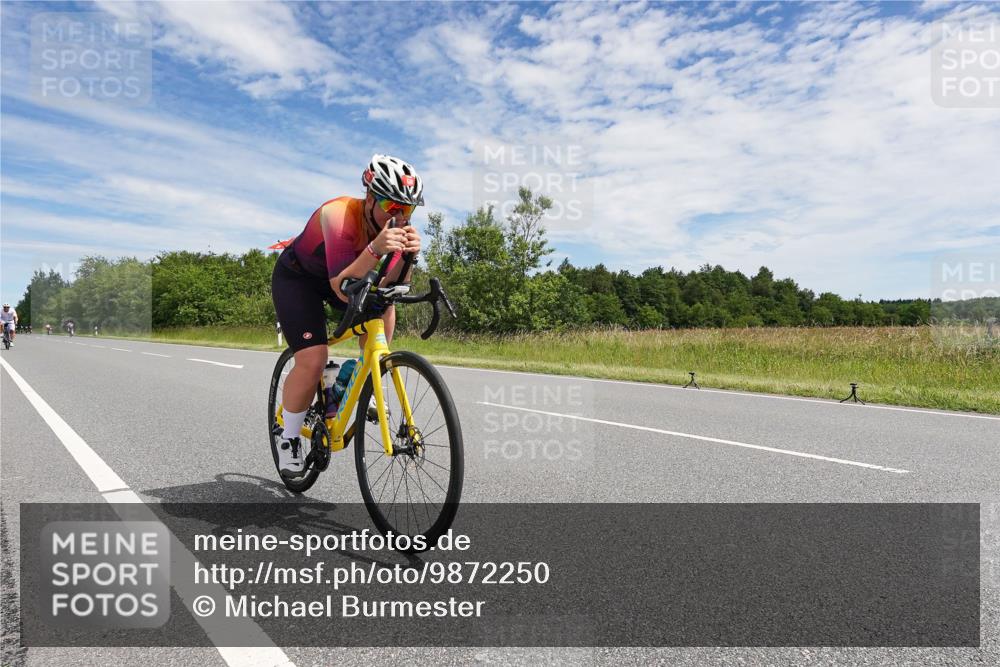 21.06.2026 - Viking Triathlon Michael Burmester http://msf.ph/oto/9872250 21.06.2026 12:26:14 Radfahren 211, 230, 232, 276, 312, 510, 635, 638 meine-sportfotos.de