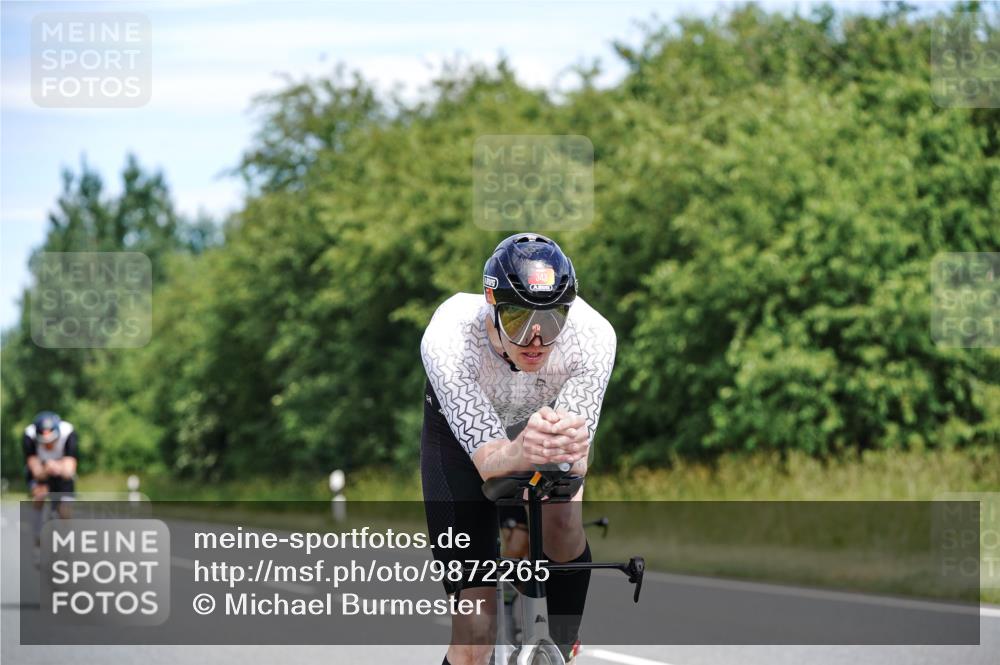 21.06.2026 - Viking Triathlon Michael Burmester http://msf.ph/oto/9872265 21.06.2026 12:43:55 Radfahren 30, 225, 225, 234, 258, 279, 343, 372, 465, 470, 508, 576 meine-sportfotos.de
